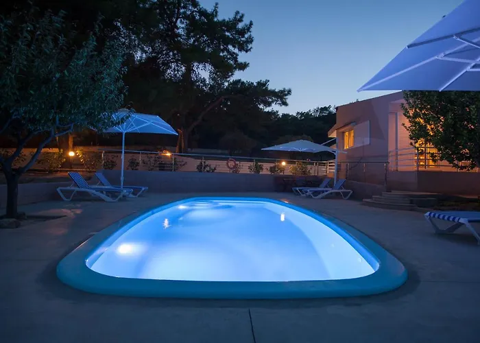 The Olive Grove Private Pool With Sea & Sunset Views * Theológos